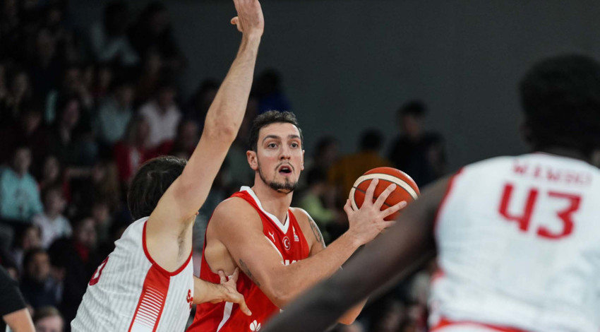 Dünya Kupası yolunda kritik galibiyet! 12 Dev Adam, İsviçre’yi deplasmanda yıktı!