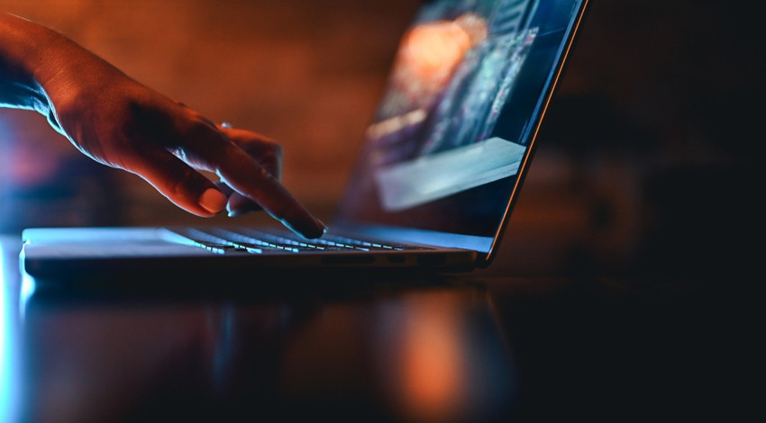 Çocukluk arkadaşına güvendi! Hayatının pişmanlığını yaşadı! 'Gençliğimiz tehdit altında'