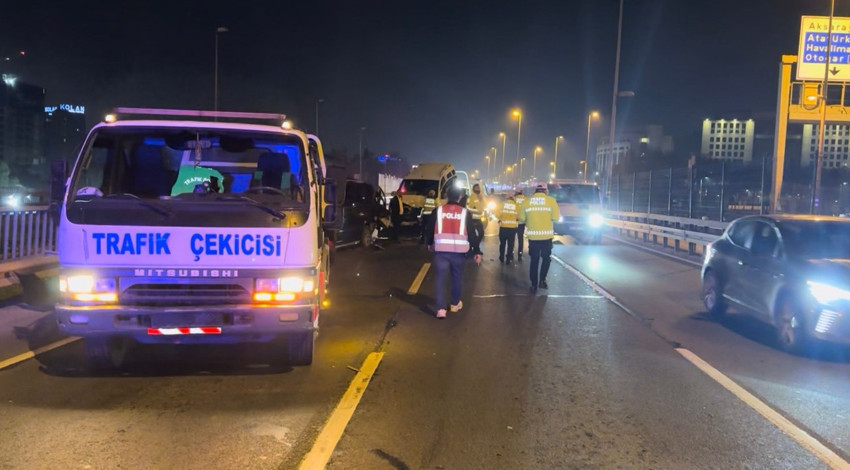 Şişli’de zincirleme kaza! 2 kişi yaralandı