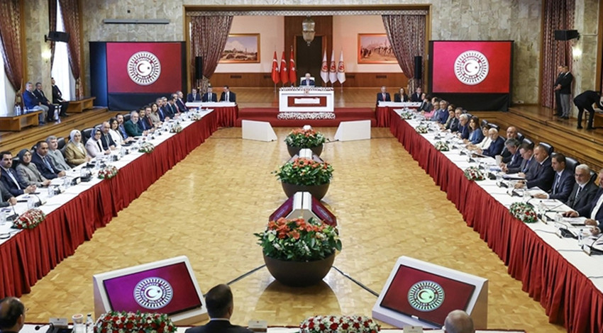 İmralı tutanağı özeti komisyonda okundu