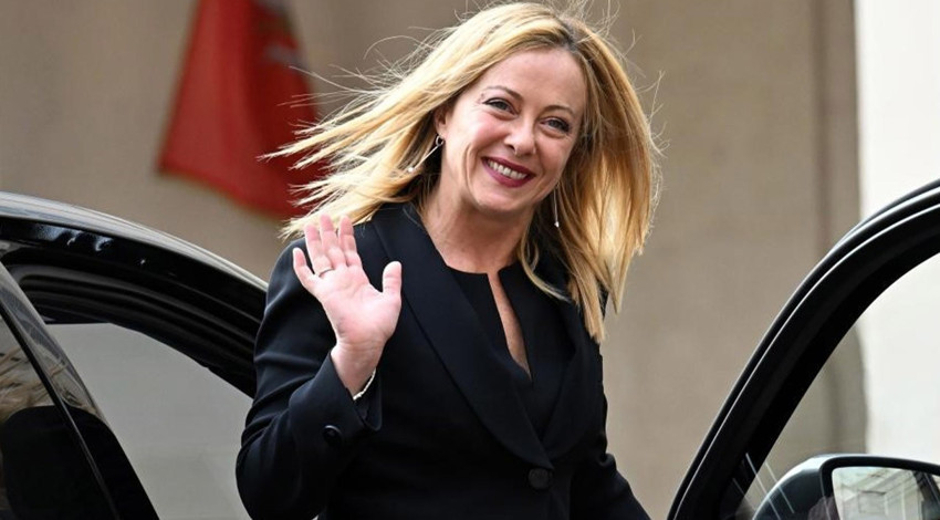 İtalya Başbakanı Meloni'den noel mesajı: Bu yıl zordu ama 2026 daha da zor olacak!