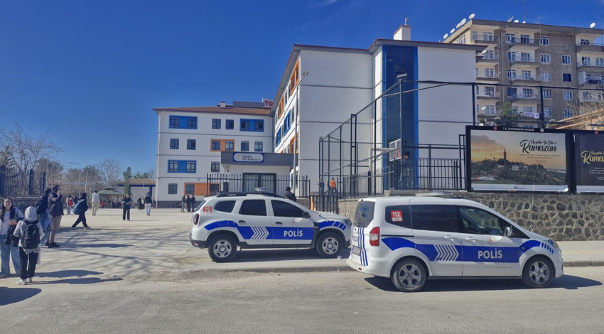 Diyarbakır'da okulda cıva zehirlenmesi! Öğrenciler hastaneye kaldırıldı