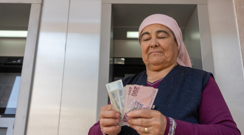 SSK, Bağ-Kur, memur emeklisine çifte ödeme! Kim ne zaman alacak?