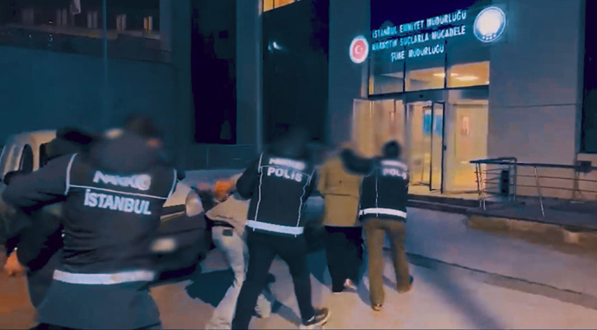 İçişleri Bakanlığı duyurdu: 75 ilde dev uyuşturucu operasyonu; 888 tutuklama - Resim : 3