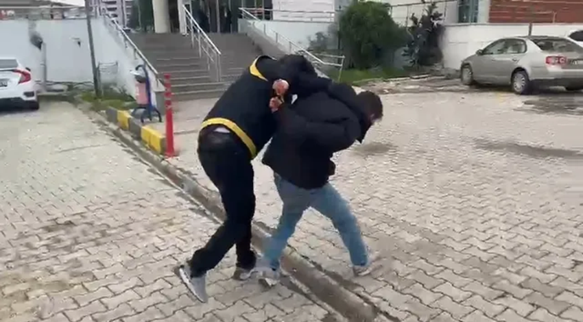 Akaryakıt istasyonu tuvaletinde şoke eden olay! 4 ay boyunca 15 kadını gizli fotoğrafını çekmiş - Resim : 3