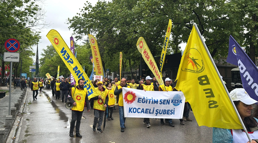 İşçiler 1 Mayıs'ta meydanlarda: Beşiktaş ve Şişli'de gözaltılar var! İşte İstanbul'da son durum - Resim : 1