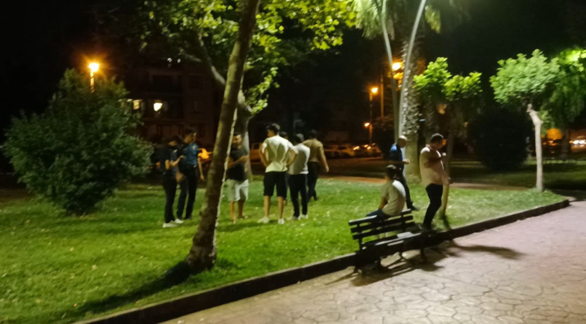 Kocaeli'de kahreden olay! Kızını döven babayı uyardı: Eşinin gözlerinin önünde katledildi - Resim : 1