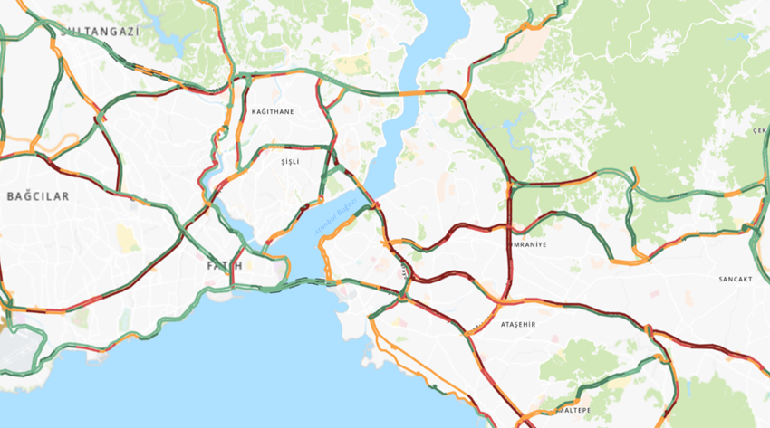 İstanbul'da trafik çilesi! Yağmur yağdı, her yer kilitlendi! - Resim : 1