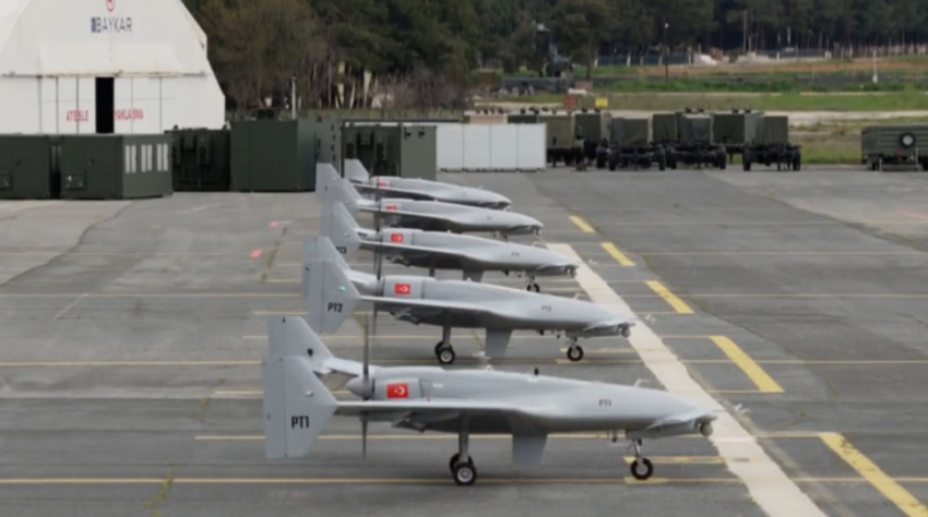 Selçuk Bayraktar paylaştı! Gökyüzünde akıllı sürü! Yapay zeka destekli K2 İHA’lar sahaya çıktı - Resim : 1