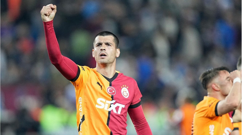 Galatasaray'da 75 milyon euroluk Osimhen transferi forvette kriz çıkardı. Yıldız oyuncu antrenmana çıkmadı - Resim : 1