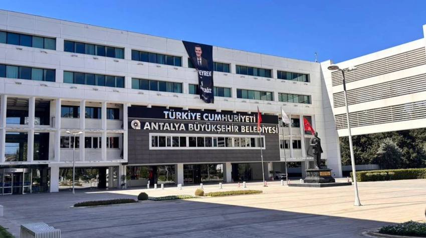 CHP’li meclis üyesine taciz ve darp suçlaması! Genç kadın yaşadığı dehşeti anlattı - Resim : 3