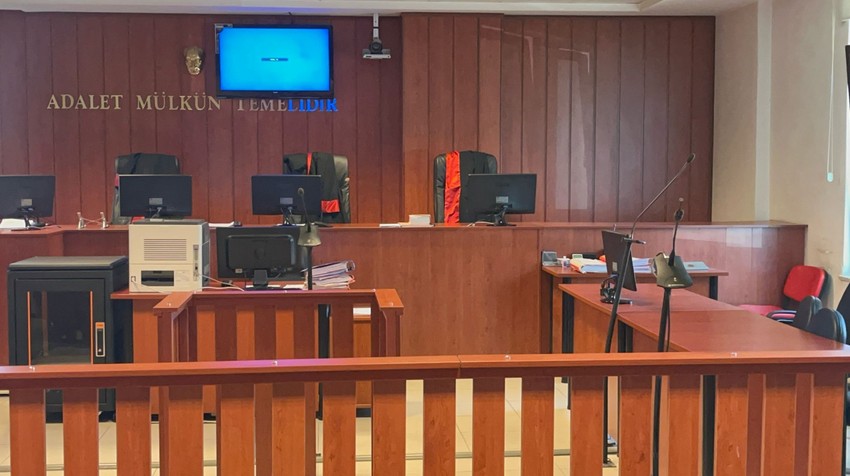 Mahkeme Başkanı'ndan ölen oğlu için önce adalet isteyip sonra vazgeçen anneye kritik soru: "Arda'ya adalet isteyenler nerede? - Resim : 4