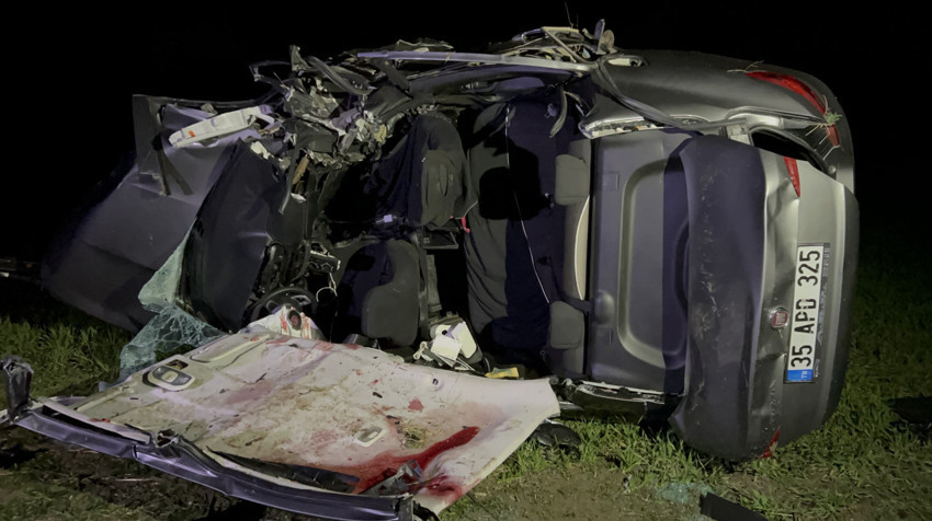 'Dur' ihtarına uymayan otomobil dehşet saçtı! 5 ölü, 1 yaralı - Resim : 1