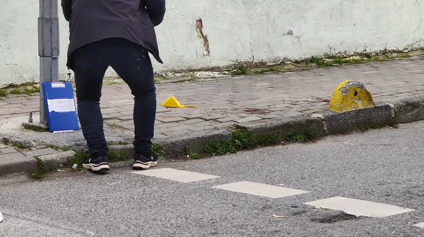 Fatih'te dehşet anları! Boşanma aşamasındaki eşini katletti - Resim : 1