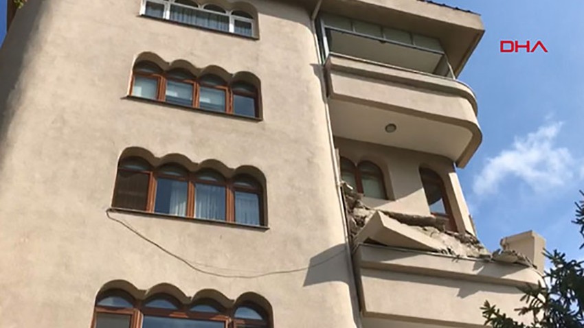 Şişli'de apartmanın balkonu çöktü