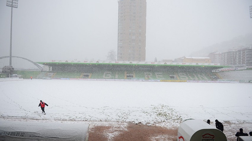 Giresunspor İstanbulspor maçı yine ertelendi