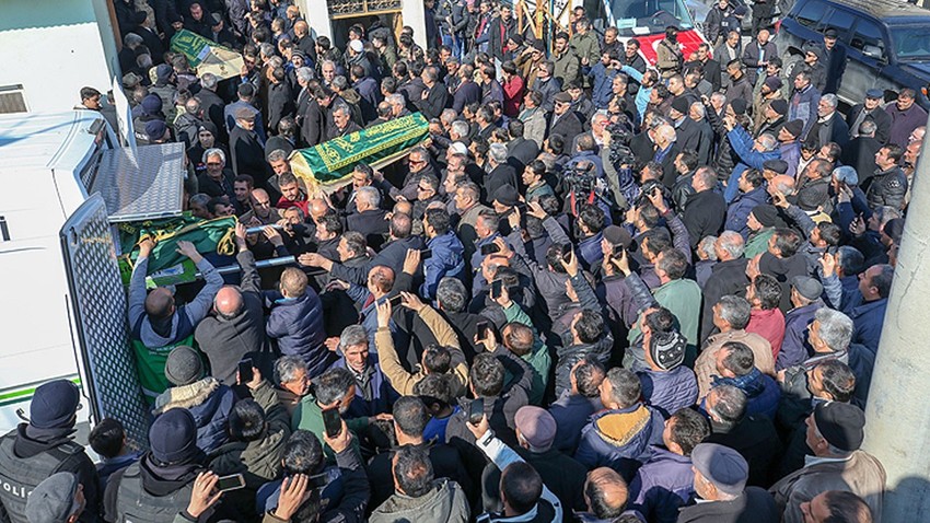 Korona virüsten ölenlerin cenazeleriyle ilgili flaş açıklama!