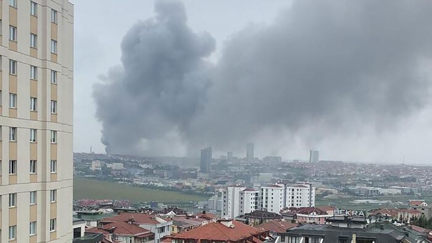 Avcılar'da plastik fabrikasında yangın!