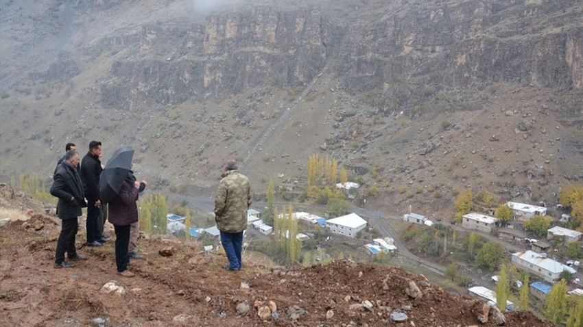 Hakkari'de 50 yıllık çığ kabusuna son verildi