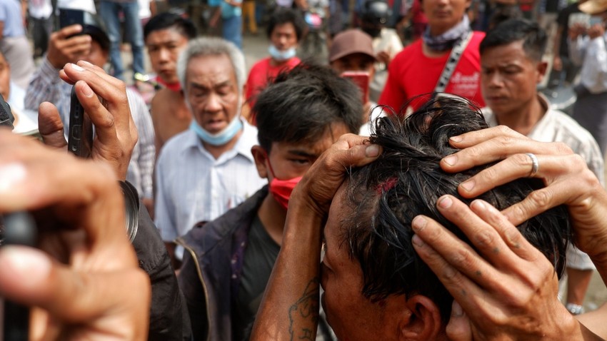 Myanmar'da polis protestoculara ateş açtı: Ölü sayısı 33'e çıktı