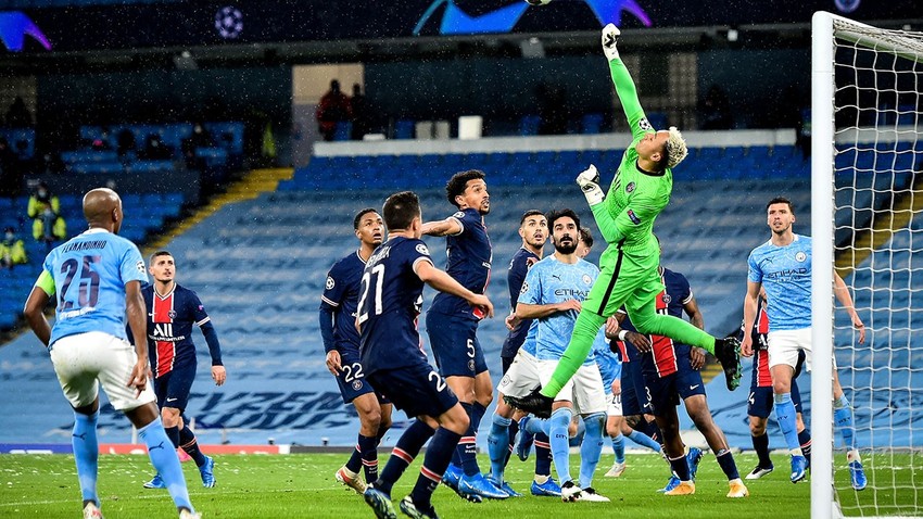 Manchester City 2 PSG 0