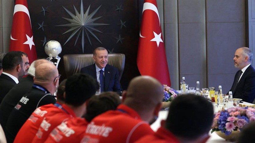 Cumhurbaşkanı Erdoğan, Ampute Milli Takımı'nı kabul etti