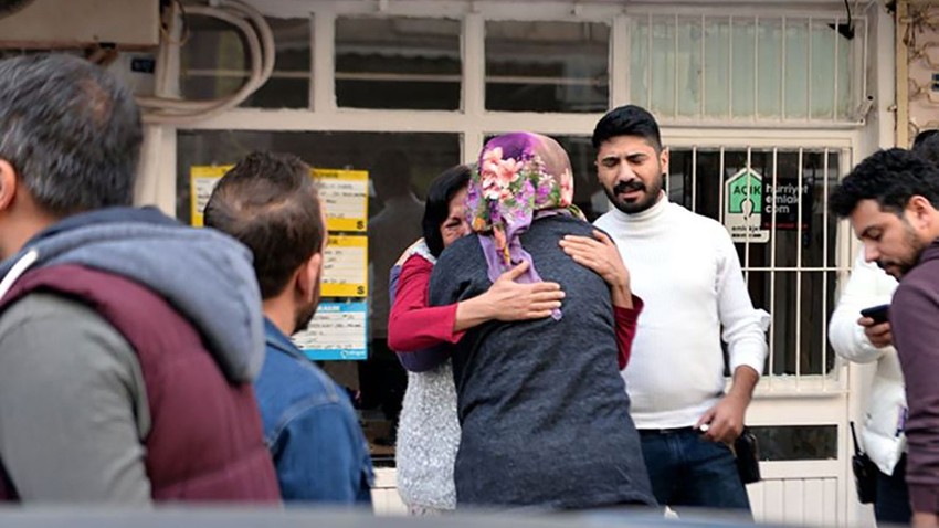 Adana'da vahşet: Babasını, boğazını keserek öldürdü