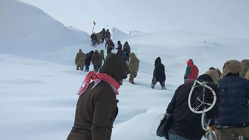 Yüksekova'dan acı haber! Elinde bomba patlayan  Uzman çavuş Ayberk Soyutemiz şehit oldu