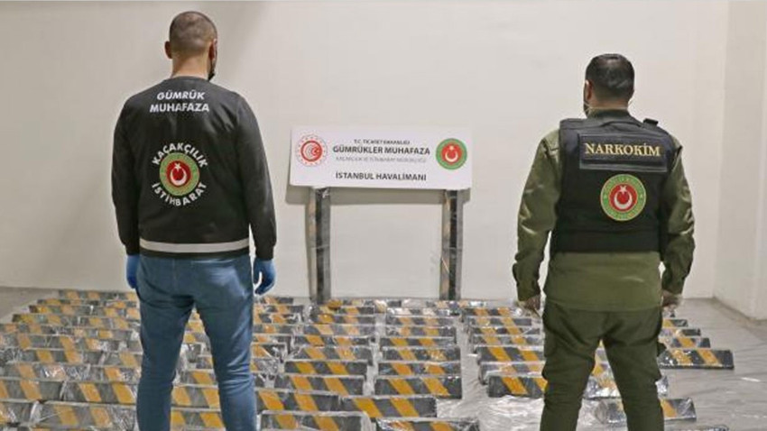 İstanbul'da 250 kilo metamfetamin ele geçirildi