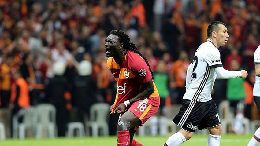 Galatasaray eski golcüsü Gomis ile anlaşmaya vardı