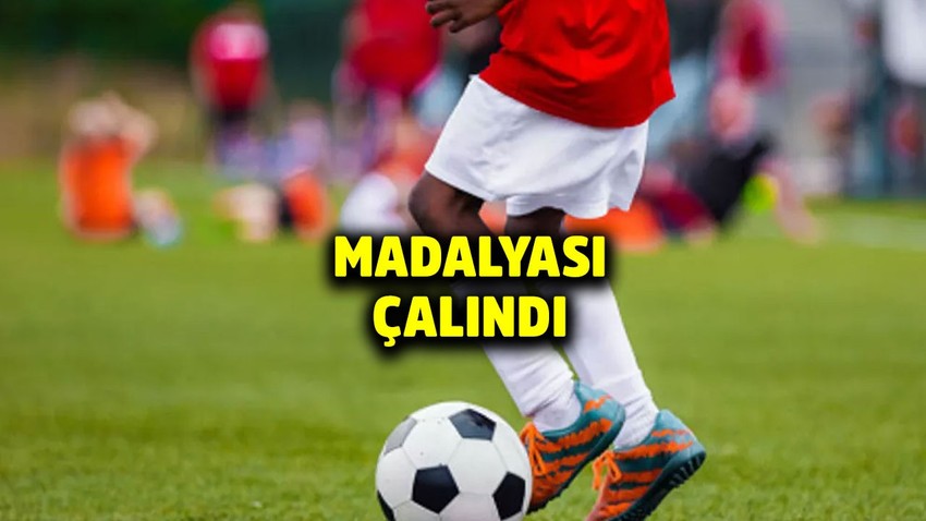 Yıldız futbolcunun Dünya Kupası'nda kazandığı madalya çalındı!