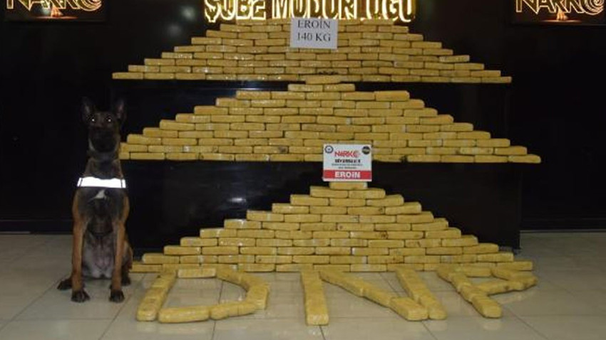 140 kilo eroinle yakalandı: Para tatlı geldi