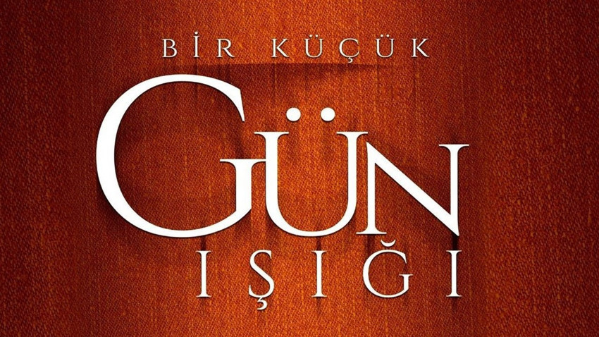 Bir Küçük Günışığı ve Atatürk dizilerine oyuncu