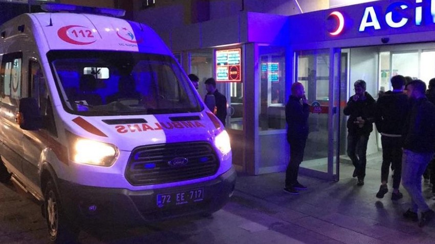 İki gencin kavgasında kan aktı! Ölü ve yaralı var