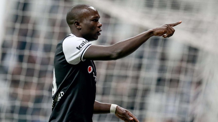 Beşiktaş’ın golcüsü Aboubakar devreye girdi! Milli takımdan arkadaşını getirecek!