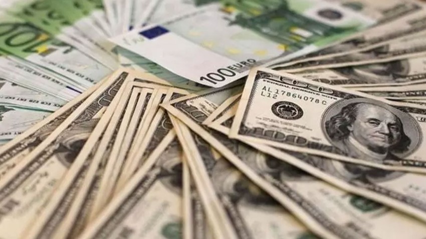 Dolar ve Euro'da Pazartesi hareketliliği! Vatandaşlar ve yatırımcılar güncel kur oranlarını araştırmaya başladı