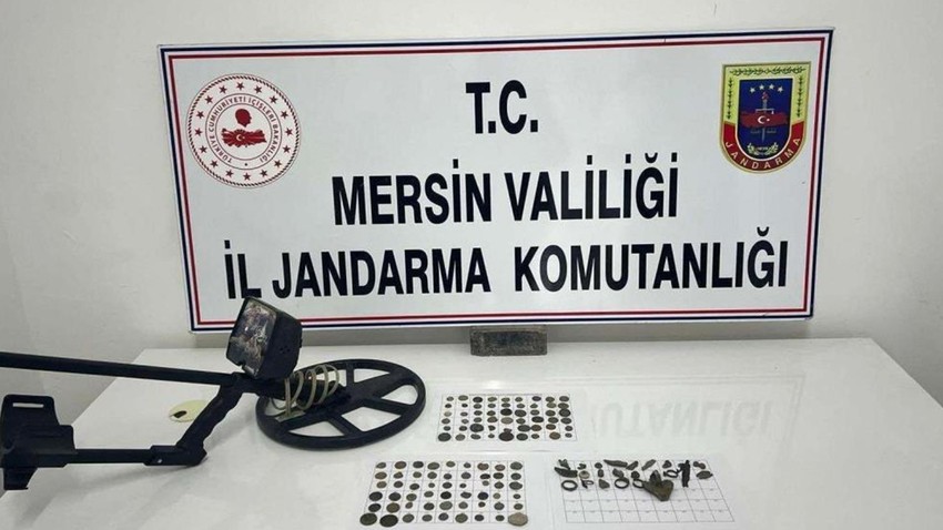 Mersin'de tarihi eser operasyonu! Roma dönemine ait 108 adet sikke ele geçirildi