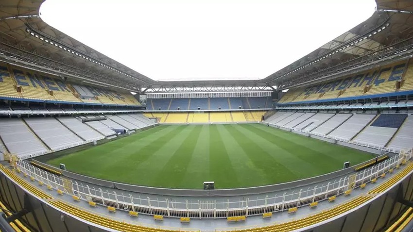 Beşiktaş taraftarı, Ülker Stadyumu’na geldi