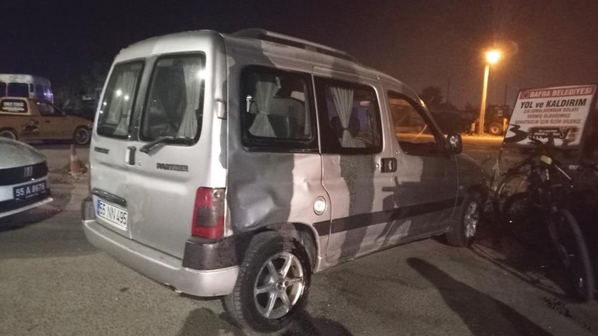 Samsun'da hafif ticari araç ile motosiklet çarpıştı: 1 yaralı