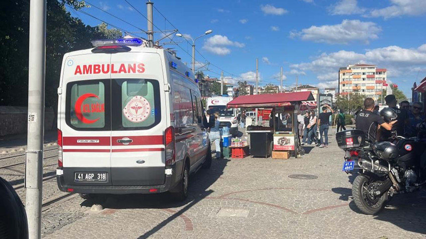 Kendisine sigara vermeyenlere dehşeti yaşattı