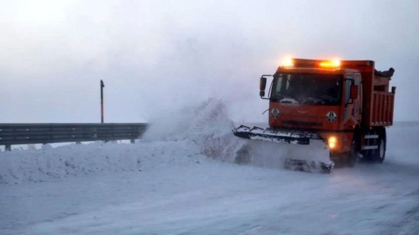 Kars'ta 11 köy yolu ulaşıma kapandı! Çalışmalar devam ediyor