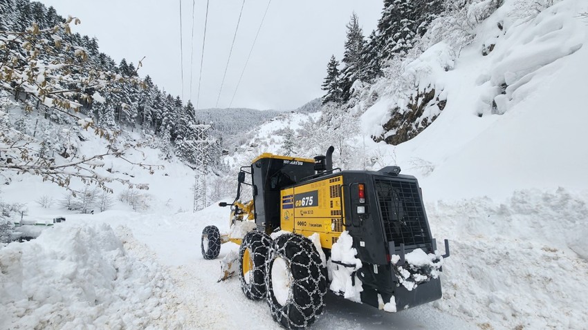 Rize'de kar hayatı olumsuz etkiledi