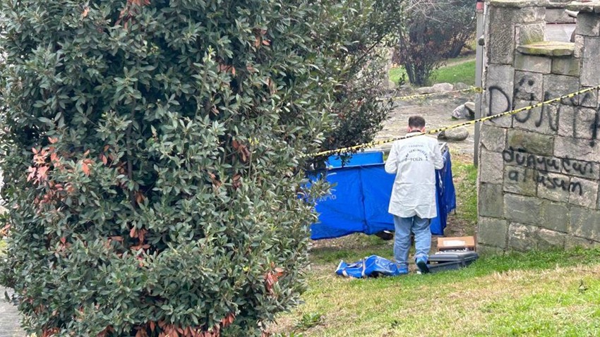 Bayrampaşa'da parkta intihar: Sanal kumar bu kez sadece para değil can aldı!