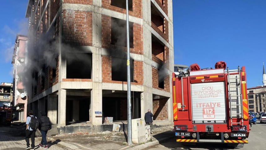 Ordu'da 6 katlı inşaatta korkutan yangın!