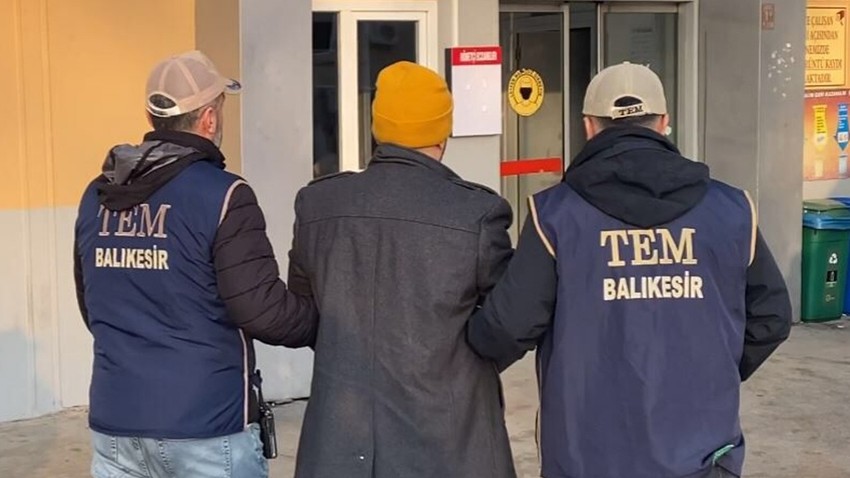 Balıkesir'de terör örgütü DEAŞ'a operasyon: 4 zanlı yakalandı