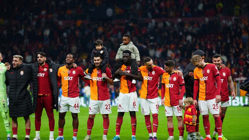 Galatasaray’da ayrılık rüzgârı dinmiyor! 14 milyon euroluk yıldız Cimbom’a veda etti! Transfer KAP’a bildirildi!