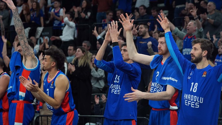 EuroLeague’de zorlu deplasman! Anadolu Efes, Panathinaikos AKTOR'a konuk olacak