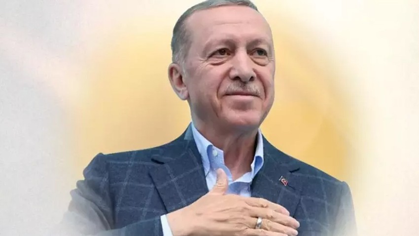 Cumhurbaşkanı Erdoğan 71 yaşında! AK Parti'den özel kutlama mesajı!