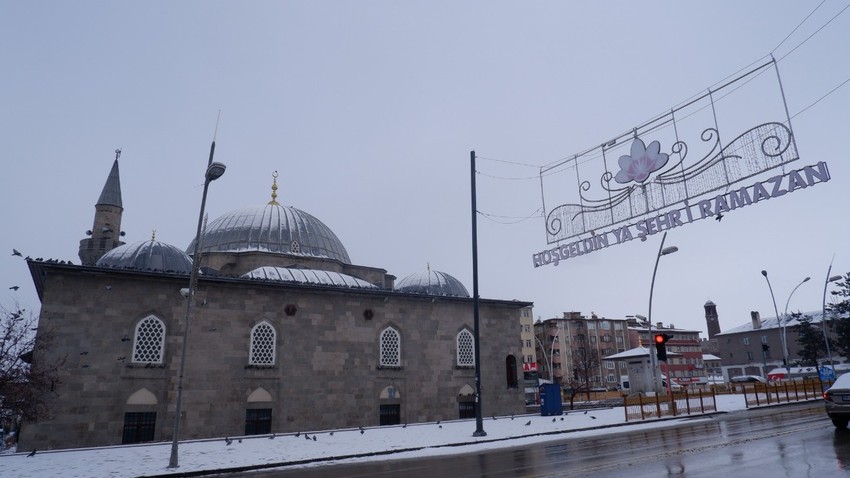 Meteoroloji 12. Bölge Müdürlüğü uyardı. Erzurum, Erzincan ve çevrelerinde etkili oldu. Aman dikkat