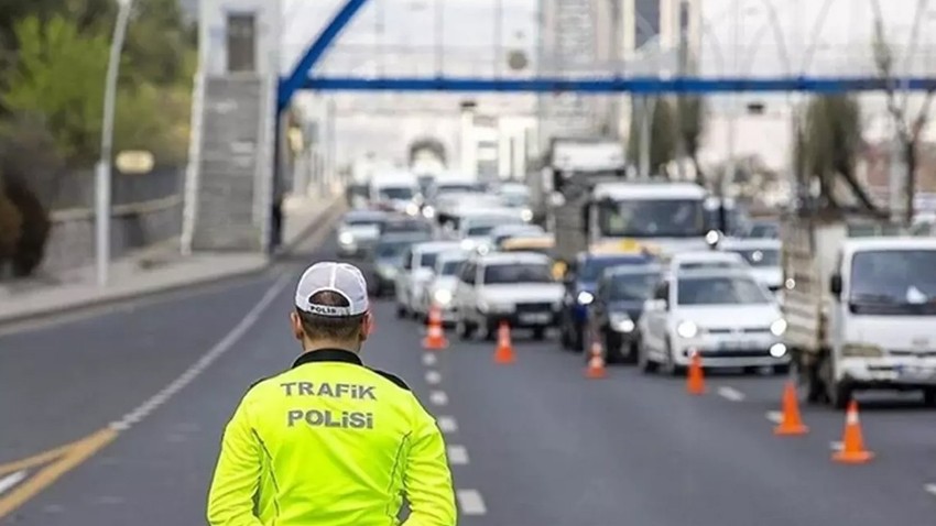 İstanbullular dikkat! İşte bugün trafiğe kapalı olan yollar!